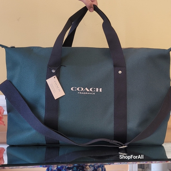 Coach - Picture 10 of 10